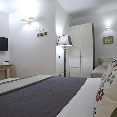 La Corte Segreta 3*
