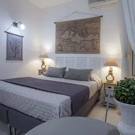 Corte Segreta Terracena Bed & Breakfast Salerno