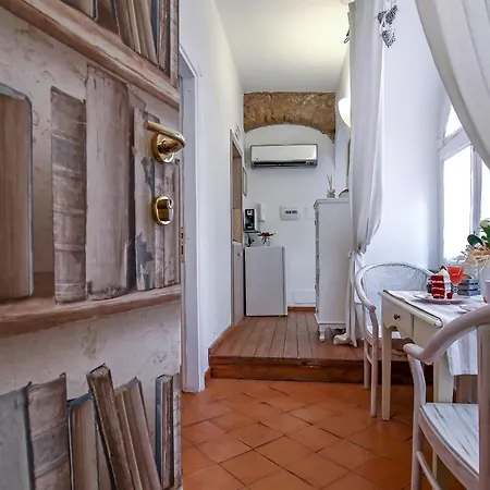 Corte Segreta Terracena Bed & Breakfast 3*